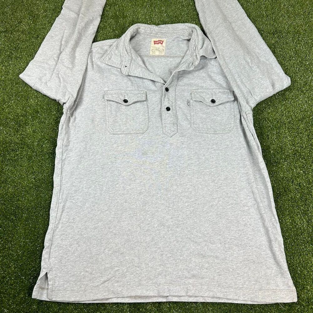 Levi-s Men's Grey Shirt